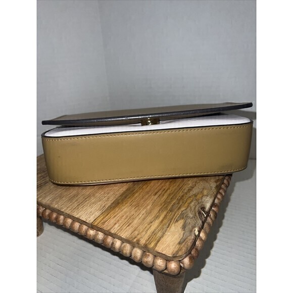 MONDANI NEW YORK Simulated Leather Hand/Shoulder Bag Color Tan and White.‎ - Picture 3 of 7